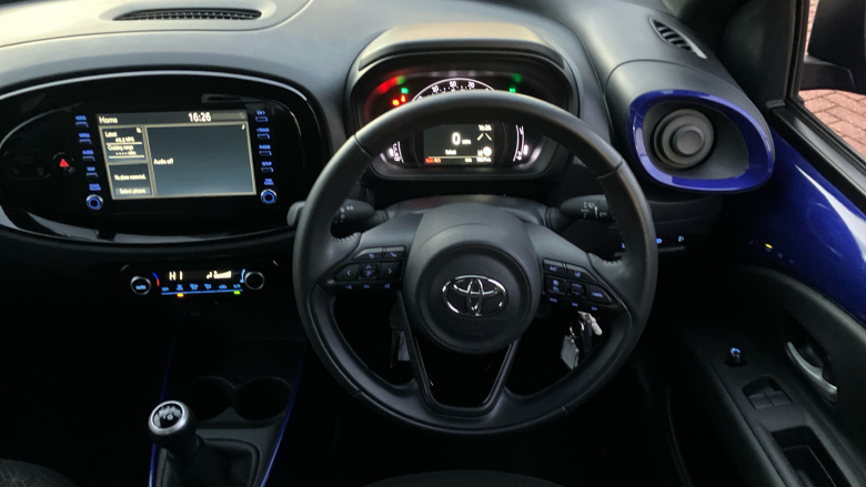 Toyota Aygo X 1.0 VVT-i Edge 5dr Petrol Hatchback